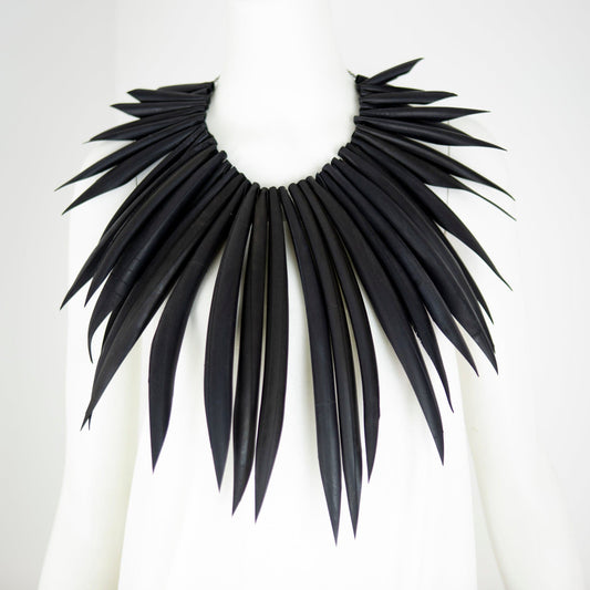 BEVERLY SMART EI Princesa Le Collier Manhattan – Bijou Audacieux en Chambre à Air Recyclée