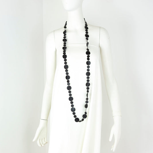 BEVERLY SMART EI sautoir Collier Wrap Géométrique en Caoutchouc Recyclé – Design Audacieux et Écoresponsable