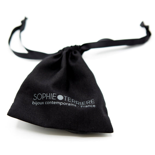 BEVERLY SMART pendentifs Collier Bauhaus 03 – Collier Pendentif Noir et Doré en Cuir