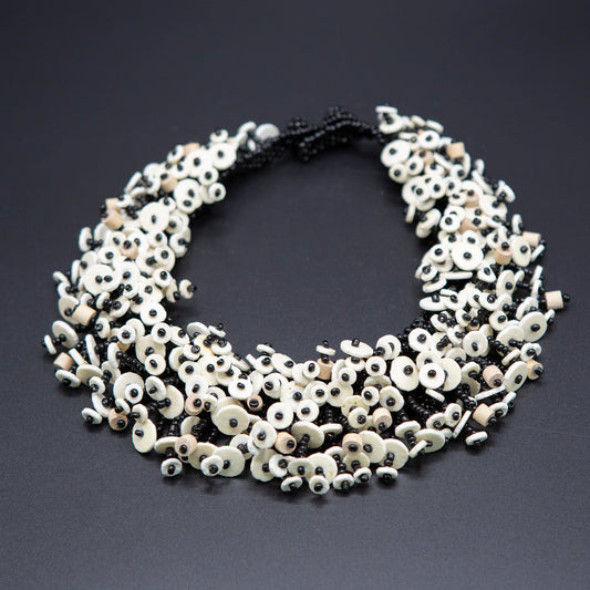 BEVERLY SMART Princesa Collier Cascade en Coquille d'Œuf d'Autruche Durable