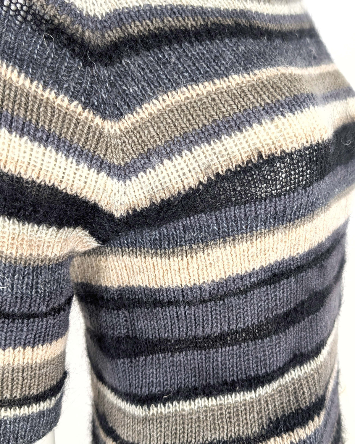 BEVERLY SMART tricots Pull côtelé rayé, noir et crème, n° 5