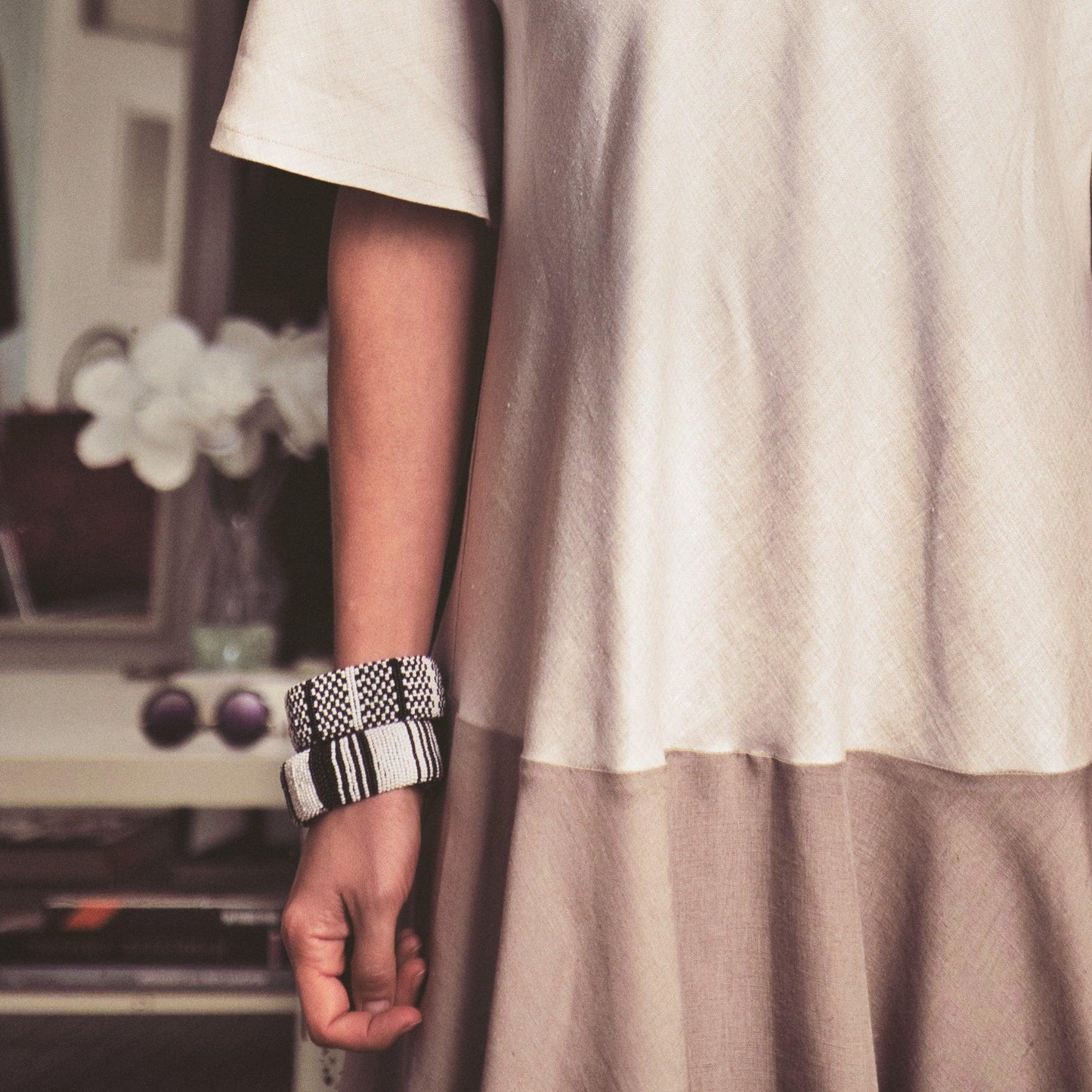 BEVERLY SMART manchettes Bracelet manchette en perles de verre élégant, souple