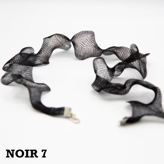 BEVERLY SMART Sautoirs Collier diaphane en filet tricoté