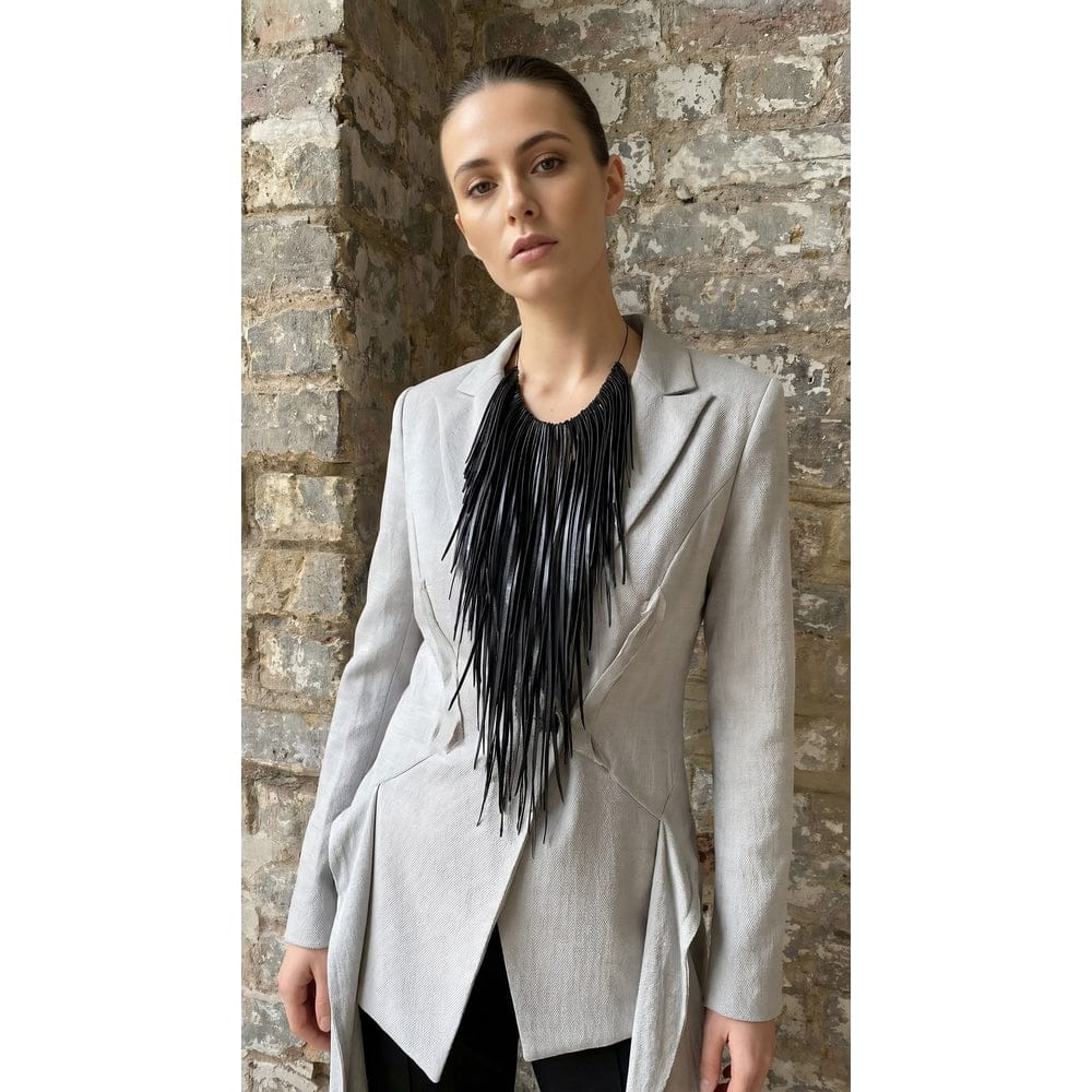 BEVERLY SMART EI Princesa Collier Long à Franges Noires – Bijou Exceptionel en Chambre à Air Recyclée