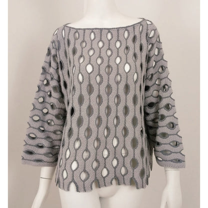 BEVERLY SMART EI tricots The Eyeliner Sweater Pattern