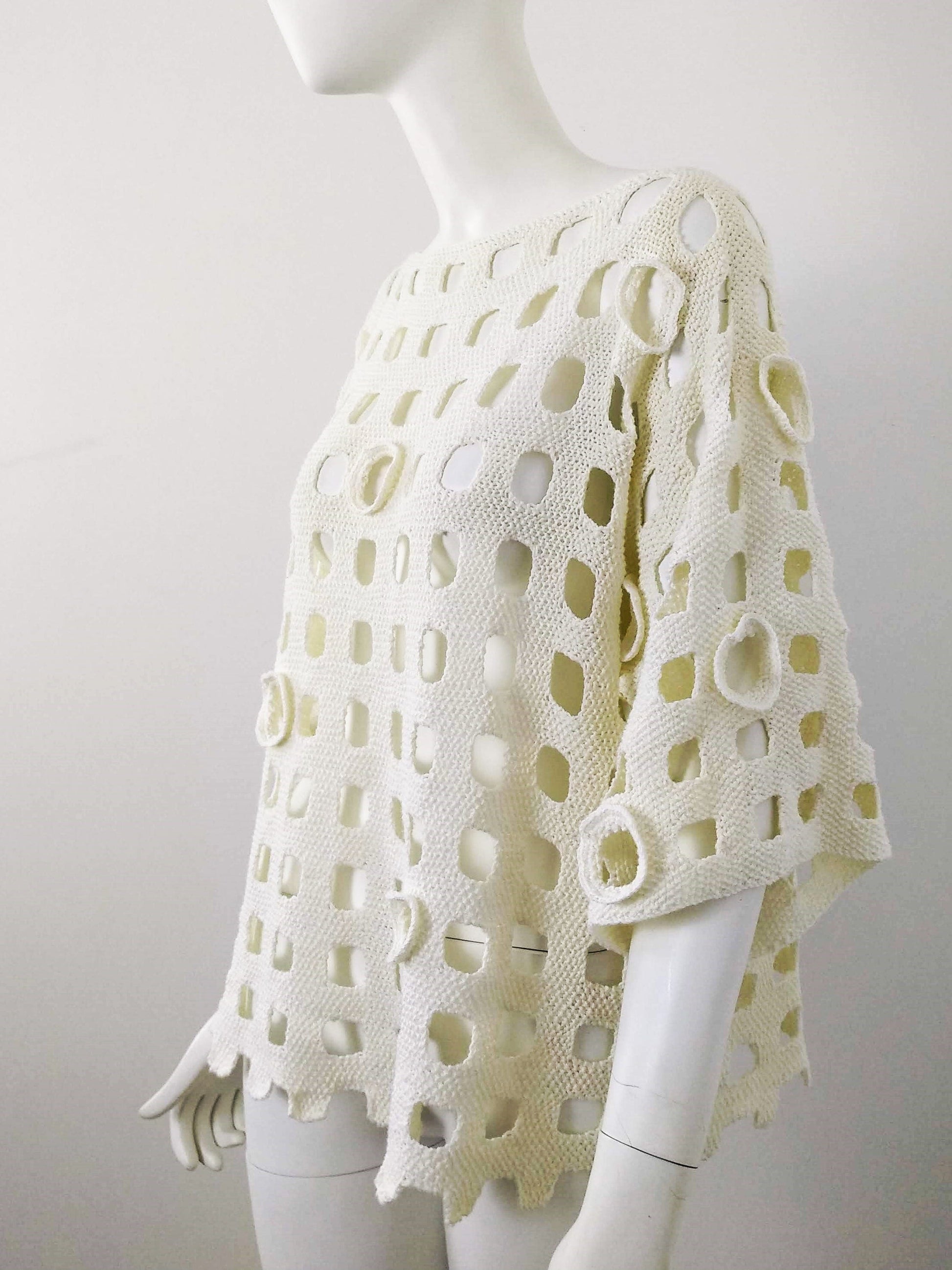 BEVERLY SMART EI tricots The Grid Sweater Pattern