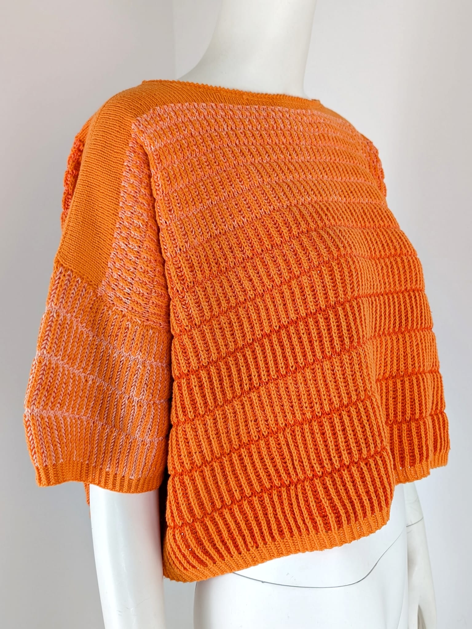BEVERLY SMART EI tricots Top oversize en coton – pull tricoté main en point brioche orange