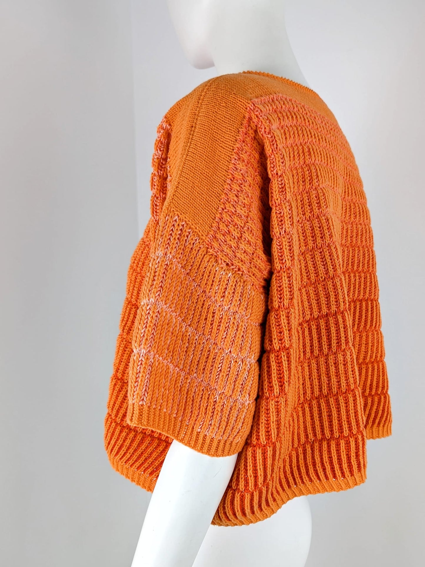 BEVERLY SMART EI tricots Top oversize en coton – pull tricoté main en point brioche orange