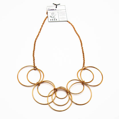 BEVERLY SMART Necklace Collier à anneaux multiples en cuivre recyclé