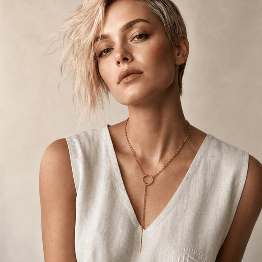 BEVERLY SMART Necklace Collier Bar et O en cuivre recyclé