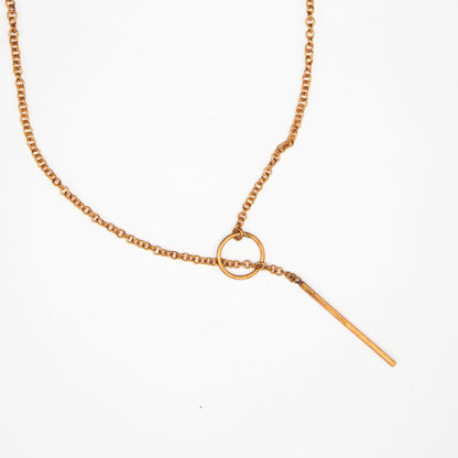 BEVERLY SMART Necklace Collier Bar et O en cuivre recyclé