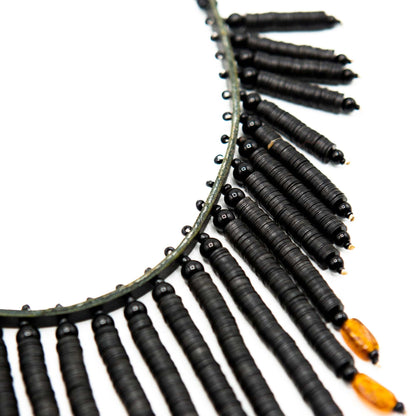 BEVERLY SMART Necklaces Collier plastron en vinyl recyclé