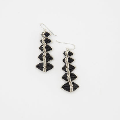 BEVERLY SMART Pendantes Boucles d'oreille "12 Apôtres" en perles de rocaille japonaises