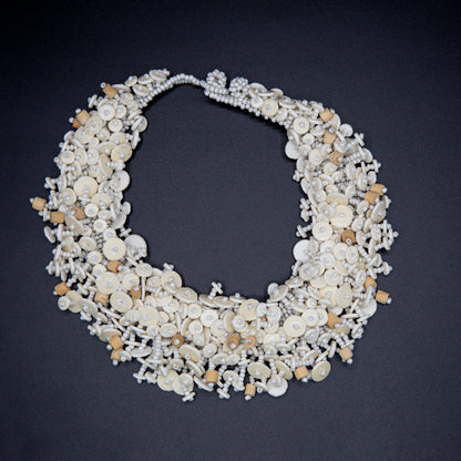 BEVERLY SMART Princesa Collier Cascade en Coquille d'Œuf d'Autruche Durable