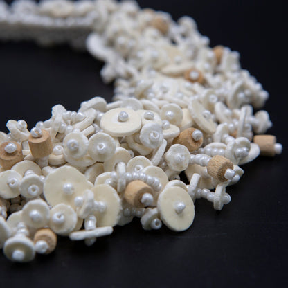 BEVERLY SMART Princesa Collier Cascade en Coquille d'Œuf d'Autruche Durable