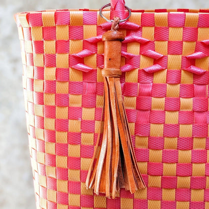 BEVERLY SMART Sacs Sac à main tissé à la main en sangle plastique recyclée
