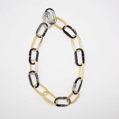 BEVERLY SMART Sautoirs ovals 50x30mm x 66cm long Colliers contemporain en corne de zébu durable
