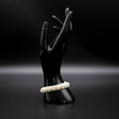 BEVERLY SMART souples Bracelet discret en perles durables faites en coquille d'œuf d'autruche