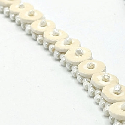 BEVERLY SMART souples Nature Bracelet discret en perles durables faites en coquille d'œuf d'autruche