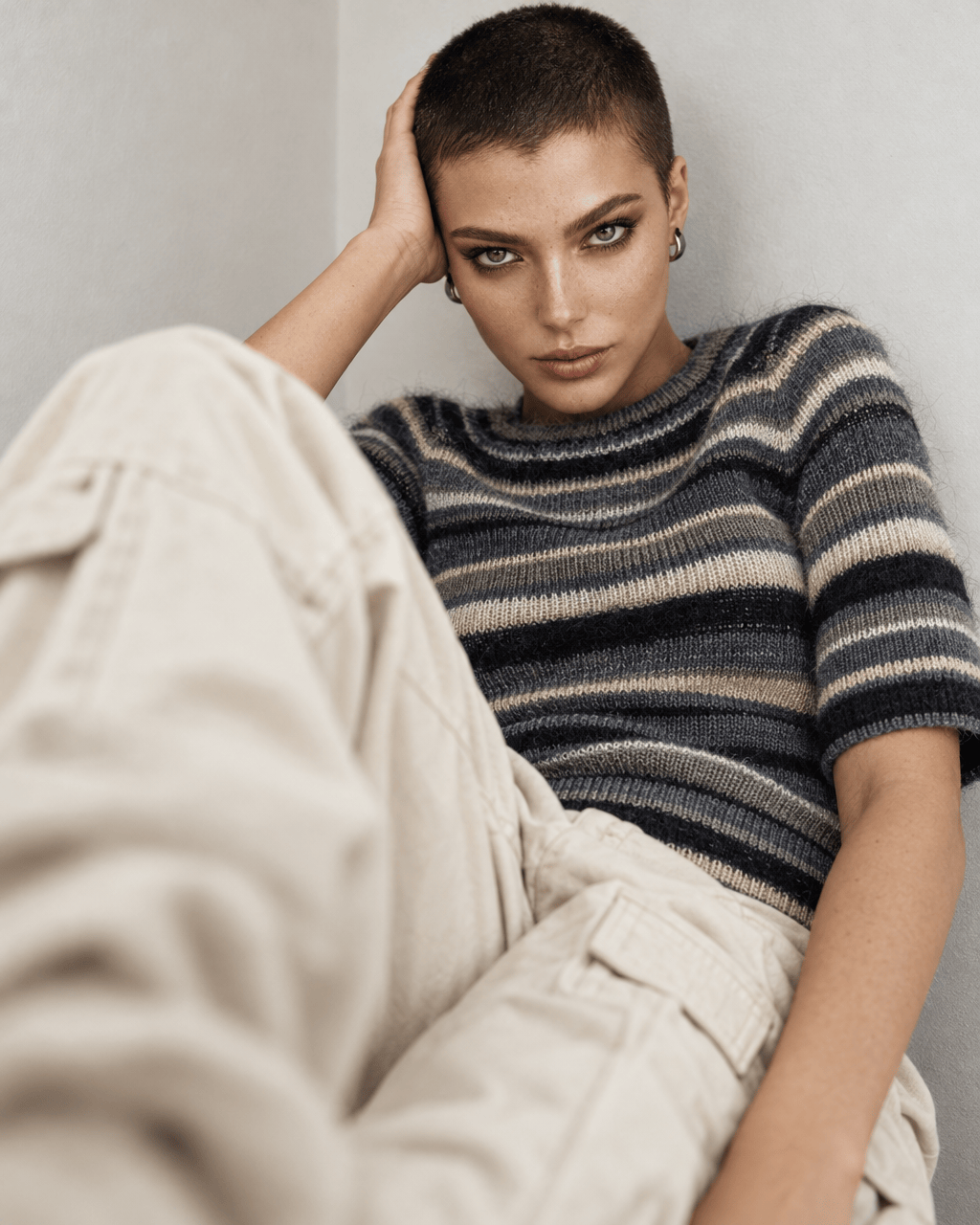BEVERLY SMART tricots Pull côtelé rayé, noir et crème, n° 5