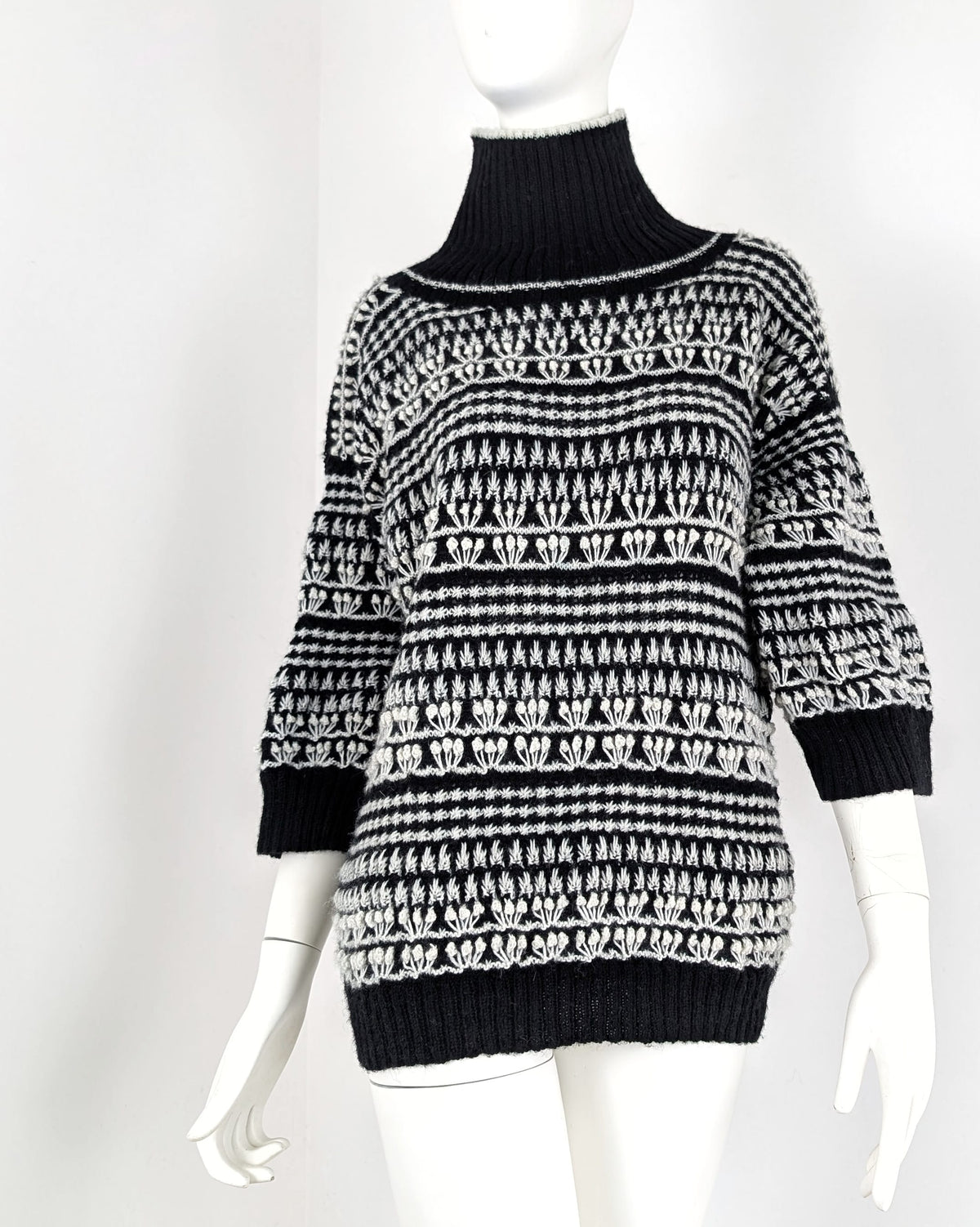 BEVERLY SMART tricots Pull jacquard, noir et crème, n° 9
