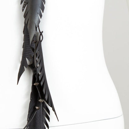 BEVERLY SMART Choker Collier feuilles en caoutchouc recyclé