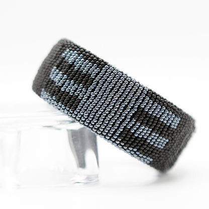 BEVERLY SMART manchettes Bracelet perles façon manchette, éthique et chic