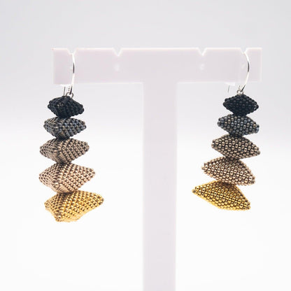 Boucles d'oreille "les 12 apôtres empilés" beverly smart