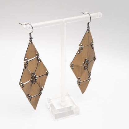 BEVERLY SMART Pendantes Boucles d'oreilles SHARON en caoutchouc recyclé